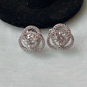 Luxury 2.5‎ CT Moissanite diamond stud earrings